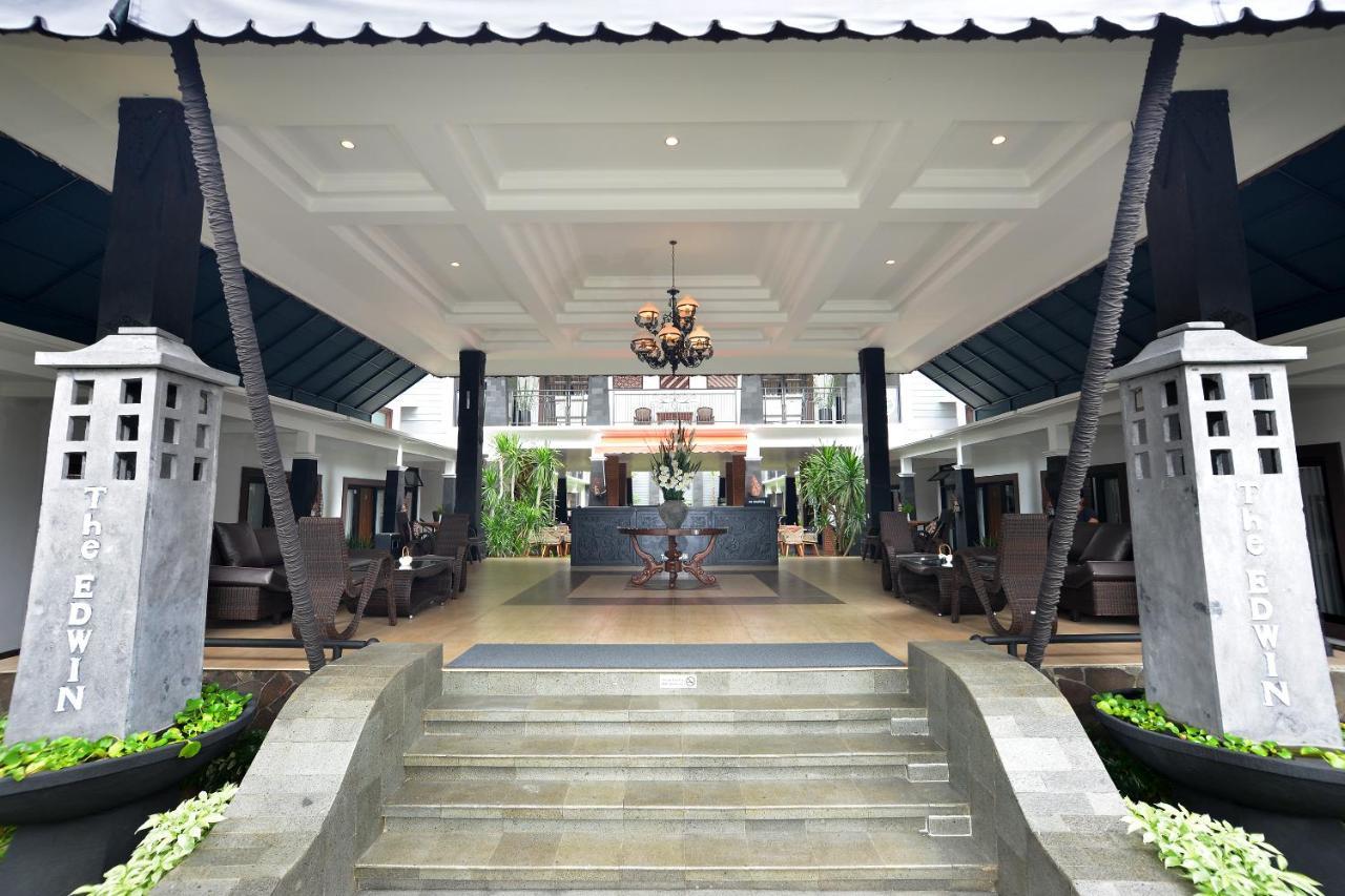 Отель The Edwin Syariah Ngabean Экстерьер фото